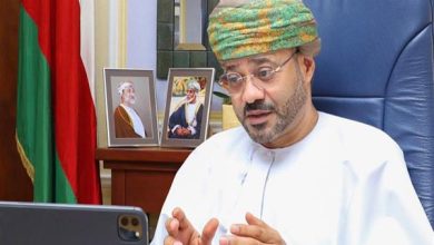 وزير الخارجية العمانى