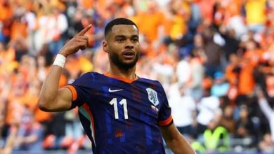 الدولي الهولندي كودي جاكبو