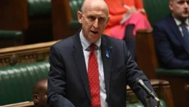 وزير الدفاع البريطاني جون هيلي