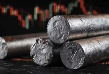 الألمنيوم يتجه لرابع انخفاض أسبوعي مع عودة إمدادات الخليج
