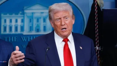 ترامب يتوعد إيران: ستدفع ثمن مقتل كل جندي أمريكي أضعافا