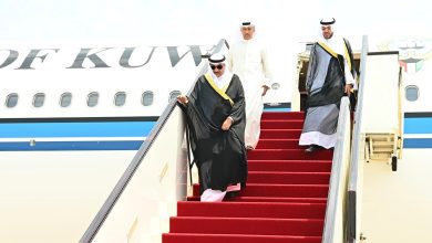 ممثل سمو الأمير ولي العهد يقدم واجب العزاء في وفاة الأمير الوالد الشيخ حمد بن خليفة آل ثاني