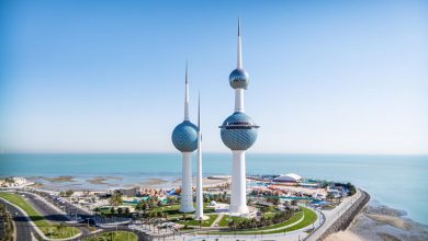 الكويت تدين استمرار العدوان الإيراني واستهدافه منشآت حيوية ومدنية