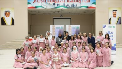 "التجاري" تعريف طالبات "سمية الابتدائية" بتراث الكويت ضمن فعاليات حملة "يا زين تراثنا"
